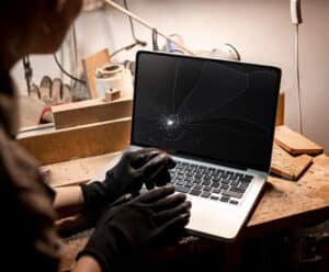 Apple Service and Repair for iPhone Screens - Apple Support